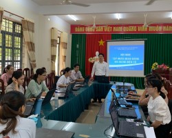 Trường Trung cấp Nghề Cam Lâm tổ chức tiêm Vacxin cho học sinh toàn Trường